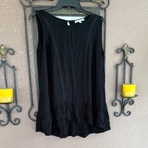 DR2 Black Ruffle Hem Sleeveless Blouse